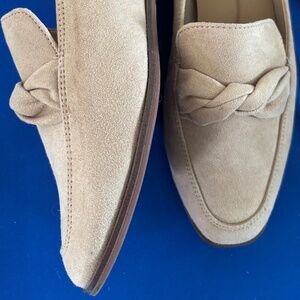 Market and Spruce Tan flats